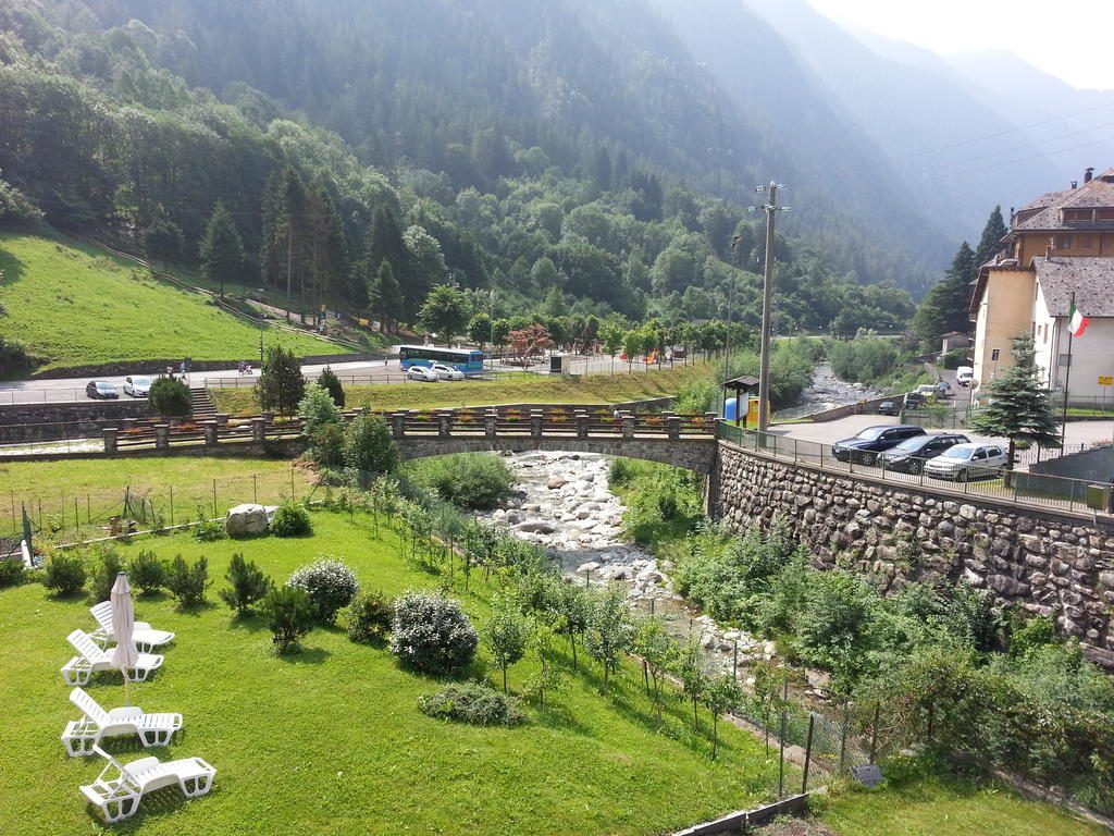 Hotel Pedretti Branzi Exterior photo