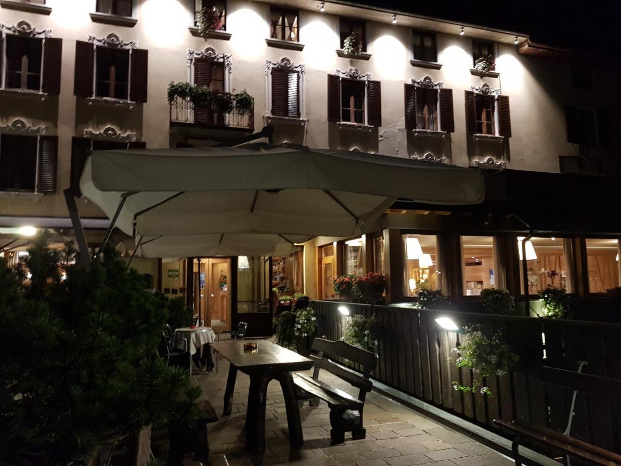 Hotel Pedretti Branzi Exterior photo